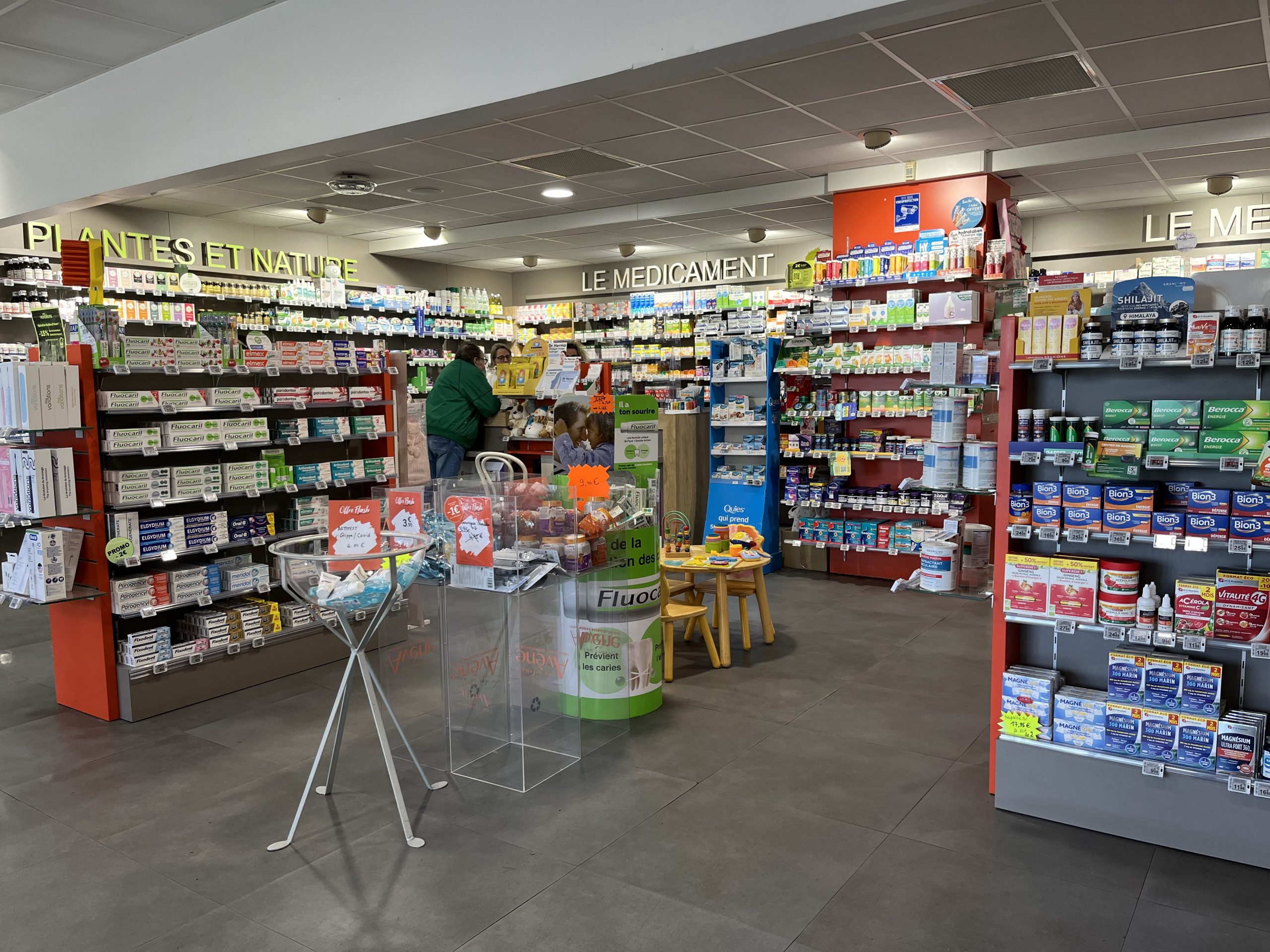 PHARMACIE DES ROMAINS